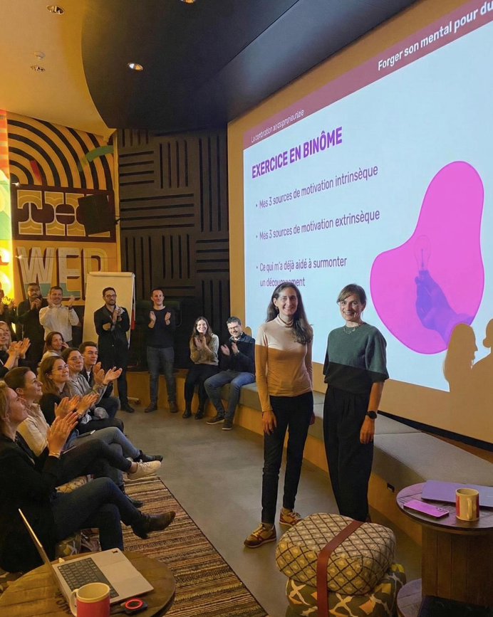 Séance de travail entre entrepreneurs